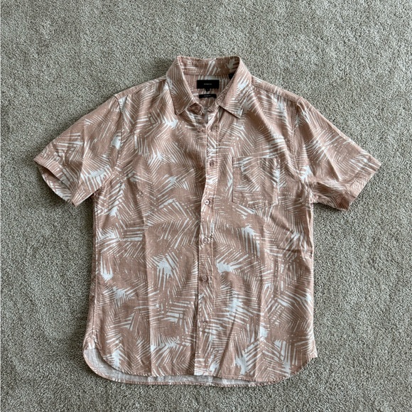 VINCE FLORAL SHORT SLEEVE BUTTON DOWN - Picture 1 of 4